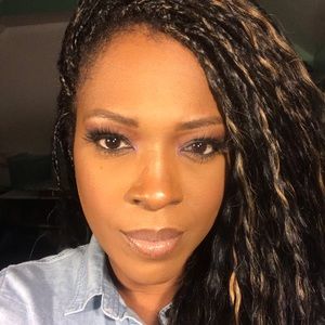 Meet your Posher, Jerray-richelle